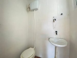 Casa com 270m², 4 dormitórios no bairro Rio Branco em Porto Alegre para Alugar