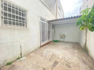 Casa com 270m², 4 dormitórios no bairro Rio Branco em Porto Alegre para Alugar