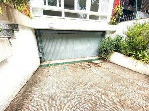 Casa com 270m², 4 dormitórios no bairro Rio Branco em Porto Alegre para Alugar