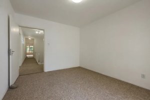 Casa com 270m², 4 dormitórios no bairro Rio Branco em Porto Alegre para Alugar