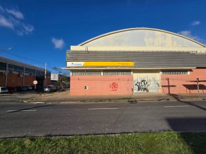 Depósito com 2.000m² no bairro Navegantes em Porto Alegre para Alugar