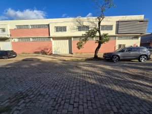 Depósito com 2.000m² no bairro Navegantes em Porto Alegre para Alugar