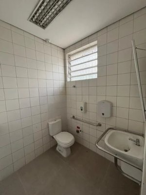 Loja com 280m² no bairro Sarandi em Porto Alegre para Alugar