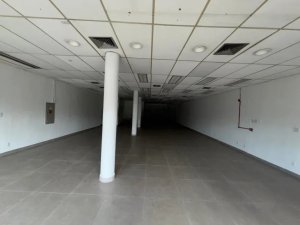 Loja com 280m² no bairro Sarandi em Porto Alegre para Alugar