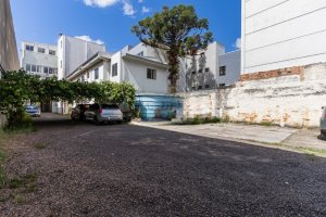 Prédio Comercial com 1.200m² no bairro Navegantes em Porto Alegre para Alugar