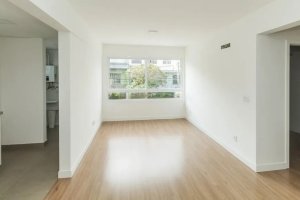 Apartamento com 70m², 2 dormitórios no bairro Petrópolis em Porto Alegre para Alugar