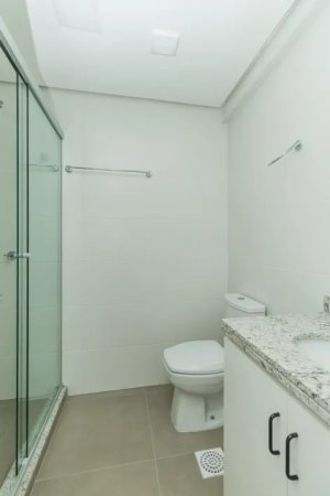 Apartamento com 70m², 2 dormitórios no bairro Petrópolis em Porto Alegre para Alugar