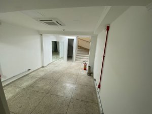 Loja com 90m² no bairro Moinhos de Vento em Porto Alegre para Alugar