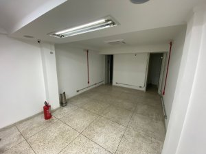 Loja com 90m² no bairro Moinhos de Vento em Porto Alegre para Alugar