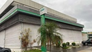 Loja com 1.200m² no bairro Jardim Lindóia em Porto Alegre para Alugar