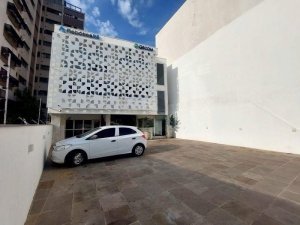 Loja com 90m² no bairro Floresta em Porto Alegre para Alugar