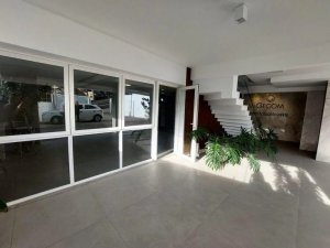 Loja com 90m² no bairro Floresta em Porto Alegre para Alugar