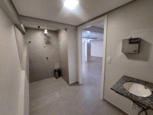 Loja com 90m² no bairro Floresta em Porto Alegre para Alugar