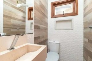 Casa com 129m², 3 dormitórios no bairro Tristeza em Porto Alegre para Alugar