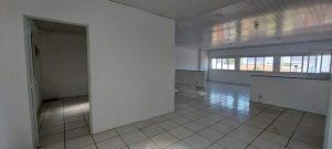 Depósito com 440m² no bairro Navegantes em Porto Alegre para Alugar