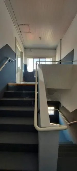 Depósito com 440m² no bairro Navegantes em Porto Alegre para Alugar