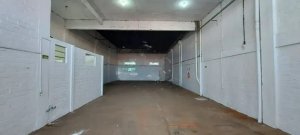 Depósito com 440m² no bairro Navegantes em Porto Alegre para Alugar