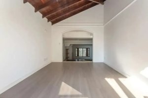 Casa com 400m², 4 dormitórios no bairro Menino Deus em Porto Alegre para Alugar
