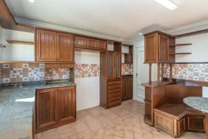 Casa com 400m², 4 dormitórios no bairro Menino Deus em Porto Alegre para Alugar