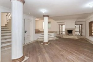 Casa com 400m², 4 dormitórios no bairro Menino Deus em Porto Alegre para Alugar