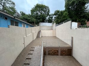 Apartamento com 75m², 1 dormitório no bairro Medianeira em Porto Alegre para Alugar