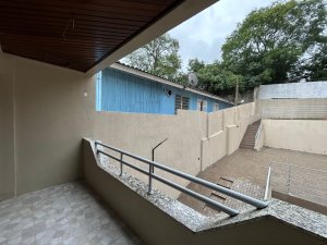 Apartamento com 75m², 1 dormitório no bairro Medianeira em Porto Alegre para Alugar