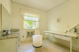 Casa comercial com 200m² no bairro Petrópolis em Porto Alegre para Alugar