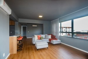 Apartamento com 98m², 2 dormitórios no bairro Petrópolis em Porto Alegre para Alugar