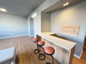 Apartamento com 98m², 2 dormitórios no bairro Petrópolis em Porto Alegre para Alugar