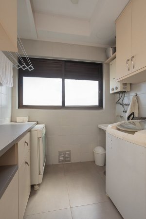 Apartamento com 220m², 3 dormitórios no bairro São João em Porto Alegre para Alugar