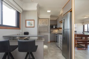 Apartamento com 220m², 3 dormitórios no bairro São João em Porto Alegre para Alugar