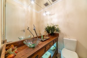 Apartamento com 150m², 3 dormitórios no bairro Petrópolis em Porto Alegre para Alugar