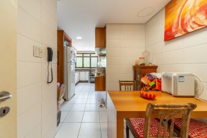 Apartamento com 150m², 3 dormitórios no bairro Petrópolis em Porto Alegre para Alugar