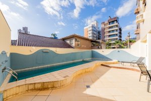 Apartamento com 150m², 3 dormitórios no bairro Petrópolis em Porto Alegre para Alugar