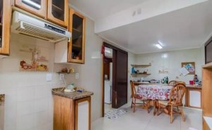 Casa com 330m², 3 dormitórios no bairro Medianeira em Porto Alegre para Alugar