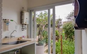 Casa com 330m², 3 dormitórios no bairro Medianeira em Porto Alegre para Alugar