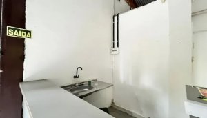 Depósito com 230m² no bairro Jardim Botânico em Porto Alegre para Alugar