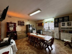 Casa com 311m², 3 dormitórios no bairro Tristeza em Porto Alegre para Alugar