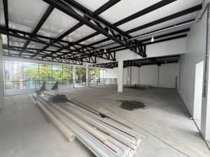 Loja com 430m² no bairro Auxiliadora em Porto Alegre para Alugar