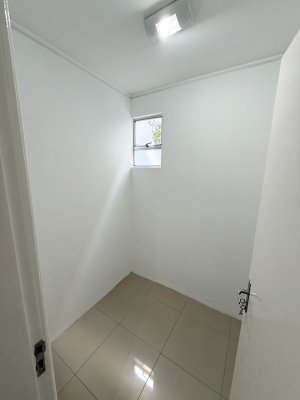 Casa comercial com 460m² no bairro Auxiliadora em Porto Alegre para Alugar