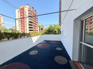 Casa comercial com 460m² no bairro Auxiliadora em Porto Alegre para Alugar
