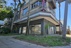 Sala Comercial com 40m² no bairro Navegantes em Porto Alegre para Alugar