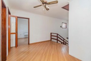 Casa com 168m², 2 dormitórios no bairro Sarandi em Porto Alegre para Alugar