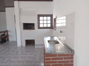 Apartamento com 175m², 3 dormitórios no bairro Cavalhada em Porto Alegre para Alugar