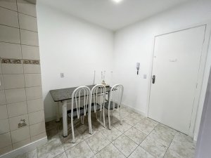 Apartamento com 98m², 3 dormitórios no bairro Petrópolis em Porto Alegre para Alugar