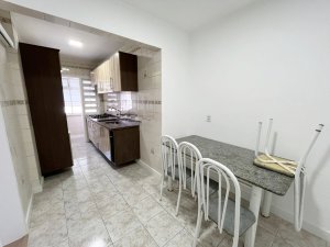 Apartamento com 98m², 3 dormitórios no bairro Petrópolis em Porto Alegre para Alugar