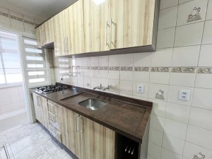 Apartamento com 98m², 3 dormitórios no bairro Petrópolis em Porto Alegre para Alugar