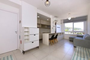 Apartamento com 67m², 3 dormitórios no bairro Teresópolis em Porto Alegre para Alugar