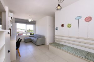 Apartamento com 67m², 3 dormitórios no bairro Teresópolis em Porto Alegre para Alugar