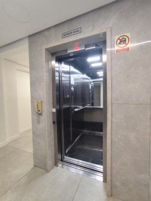 Apartamento com 63m², 2 dormitórios no bairro Passo da Areia em Porto Alegre para Alugar